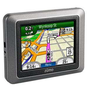 Ilustracja: GPS dla motocyklistów: Garmin zumo 220