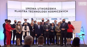 Ilustracja: Polska branża kosmiczna jednoczy siły. Powstaje Klaster Technologii Kosmicznych