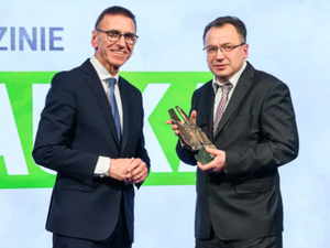 Ilustracja: Prof. Krankowski laureatem Statuetki Św. Jakuba <br />
Prezydent Olsztyna Piotr Grzymowicz i prof. Andrzej Krankowski