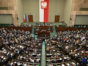 Ilustracja: Ustawa wydłużająca czas na opracowanie POG przyjęta przez Sejm z poprawkami <br />
Fot. Aleksander Zieliński/Kancelaria Sejmu