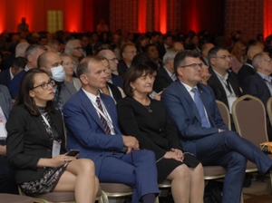 Ilustracja: Polska w centrum światowej geodezji: w Warszawie rusza Kongres FIG