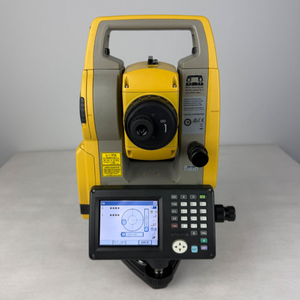Ilustracja: Tachimetr Topcon OS-103 